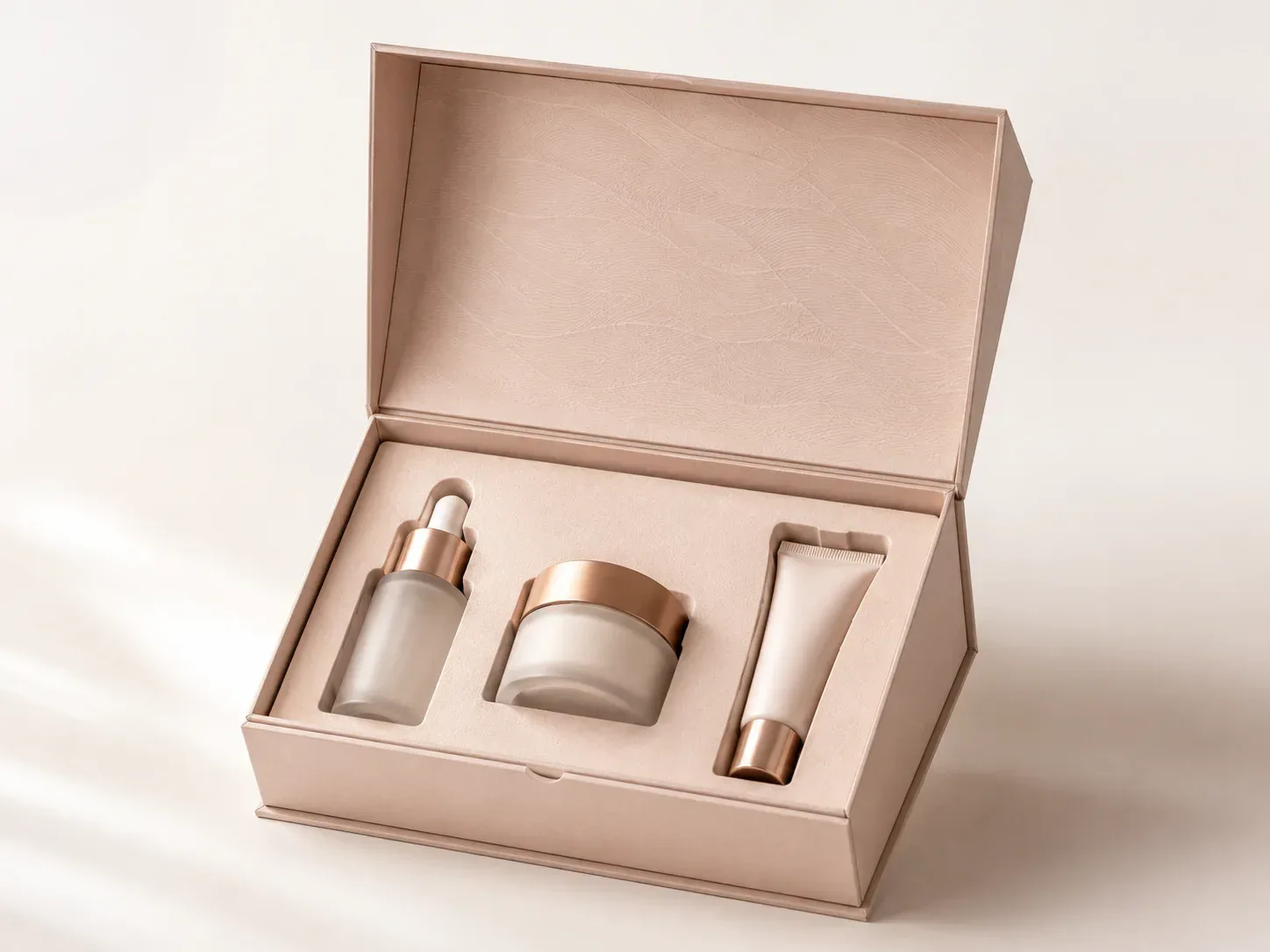 Rigid gift boxes for beauty packaging.